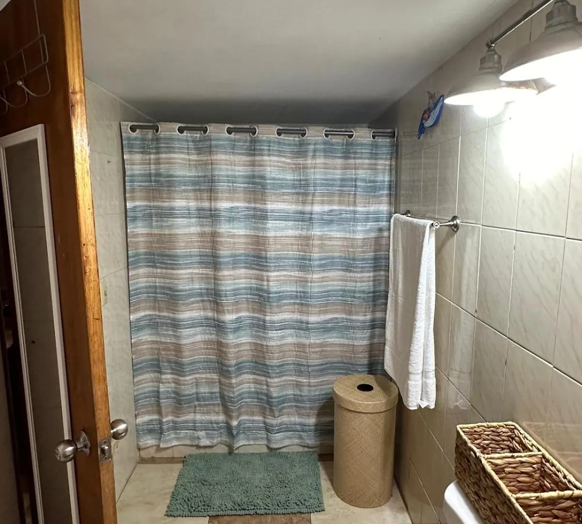 Cozy Studio In Amazing Manati With Ac, Wifi, Pool 0*,  Portoryko